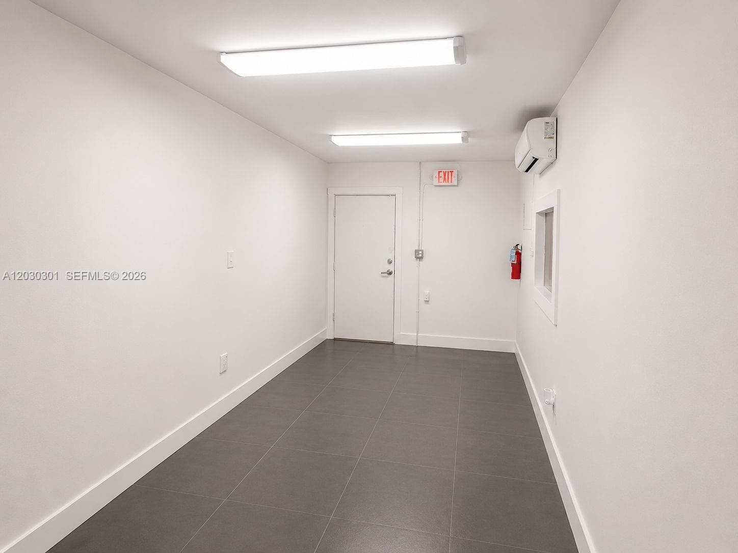 7917 NW 64th St, Miami FL 33166 — 2