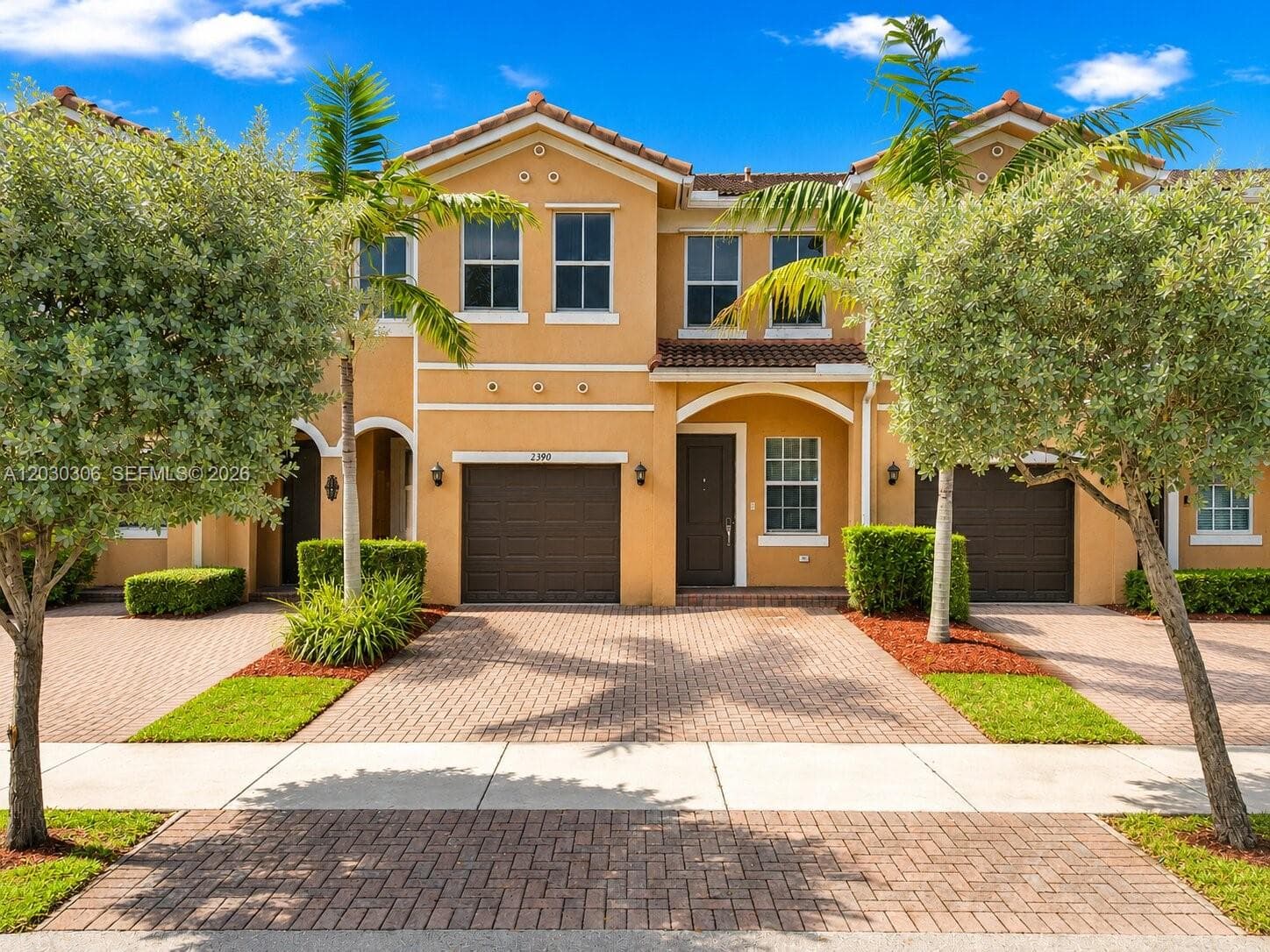 2390 SE 15th St, Homestead FL 33035 — 2