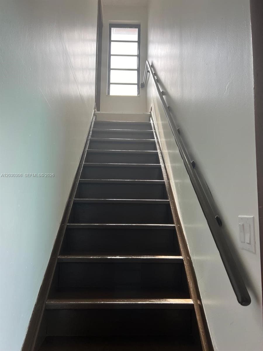 321 SW 71st Ave # 2, Miami FL 33144 — 2