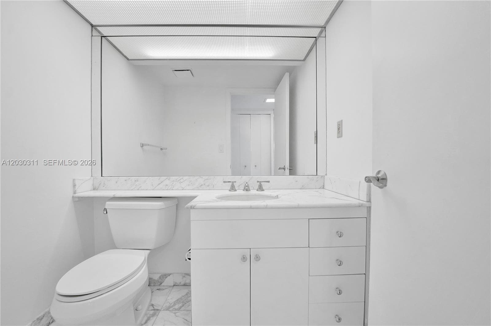 19707 Turnberry Way # 16C, Aventura FL 33180 — 23