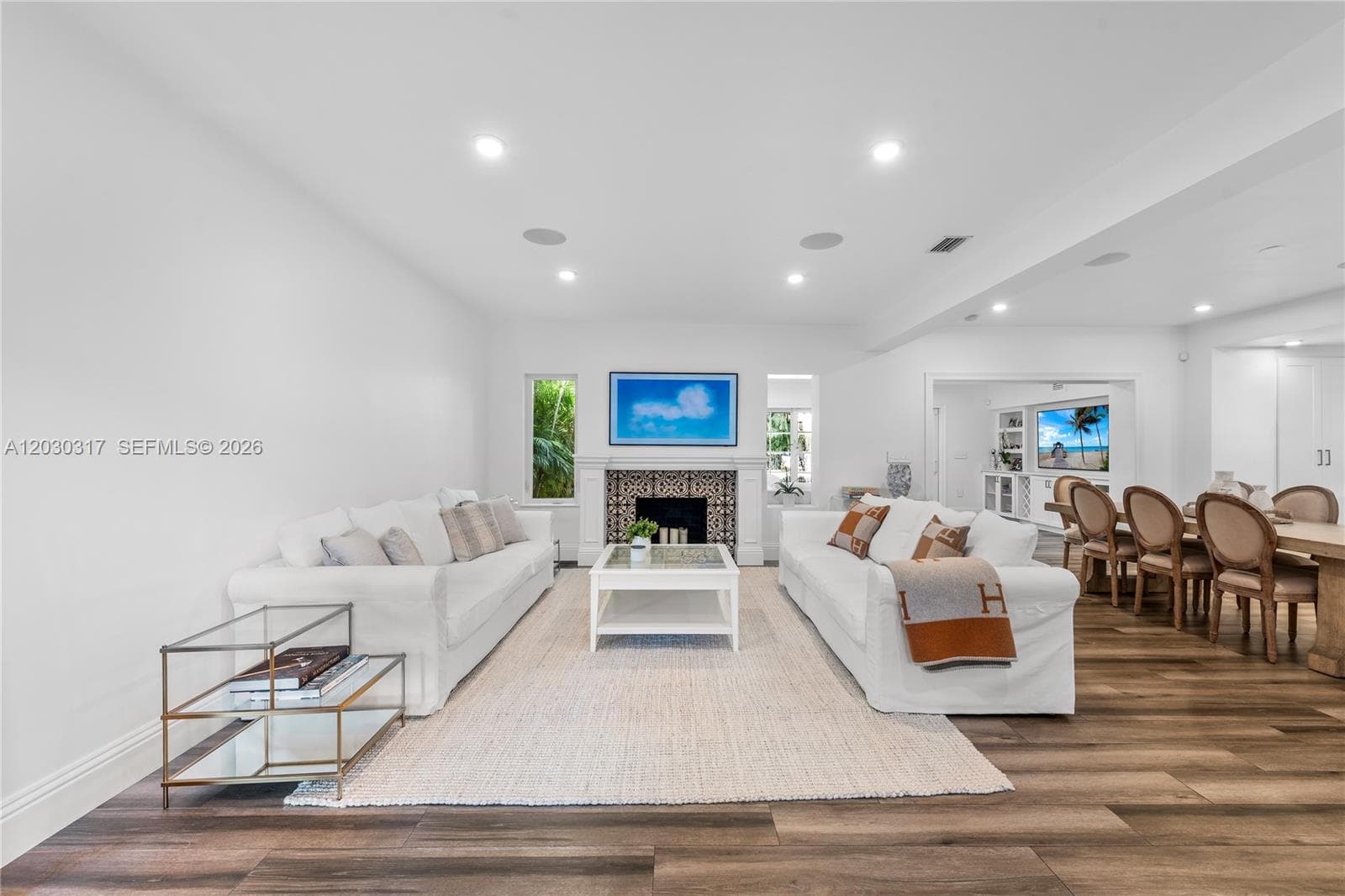 5236 Pine Tree Dr, Miami Beach FL 33140 — 10