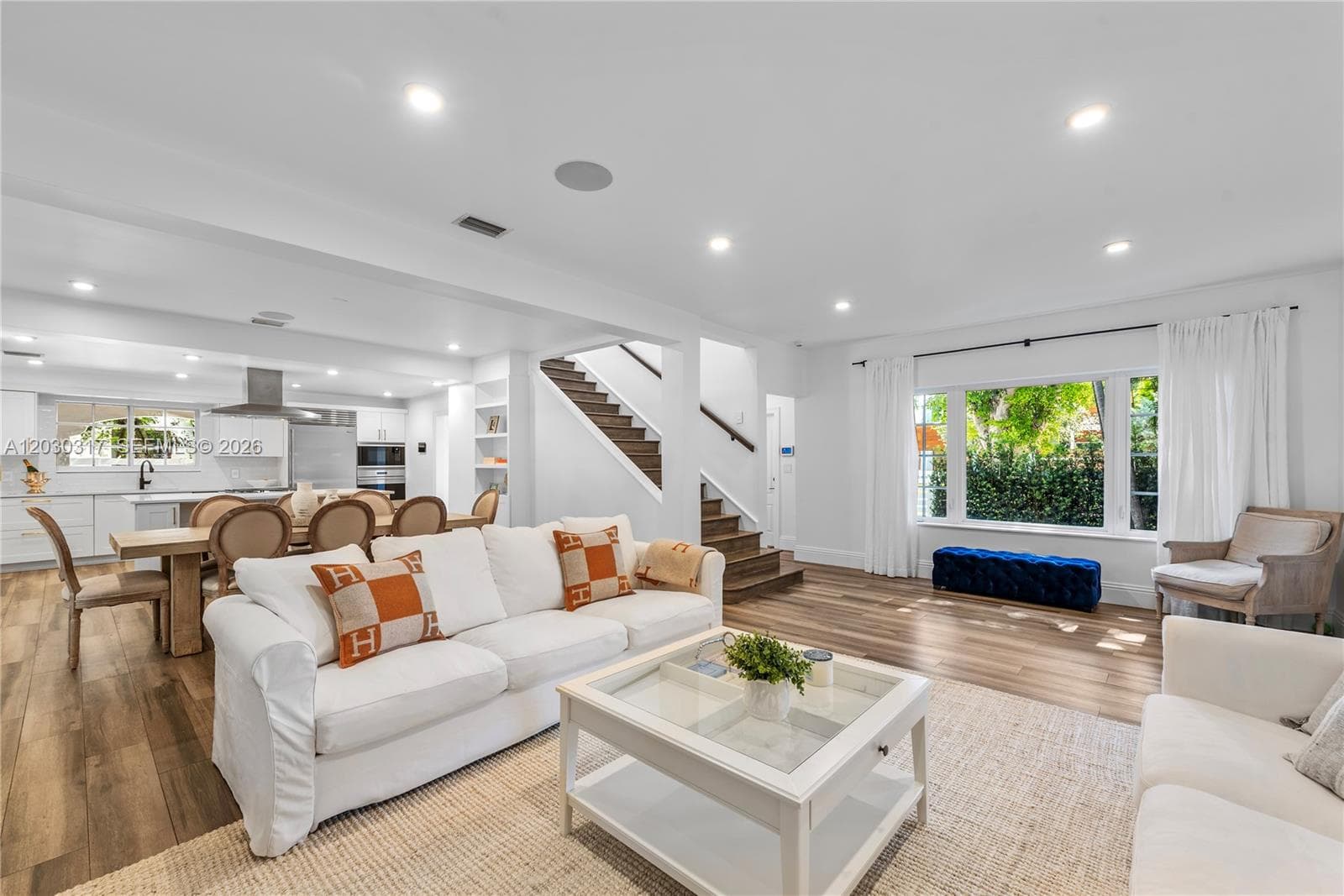 5236 Pine Tree Dr, Miami Beach FL 33140 — 8