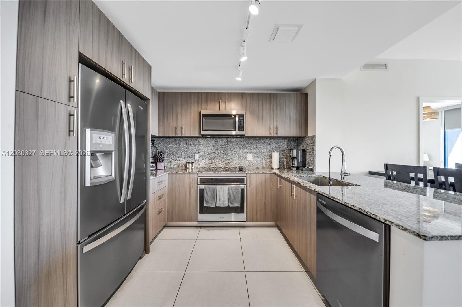 5350 NW 84th Ave # 903, Doral FL 33166 — 18