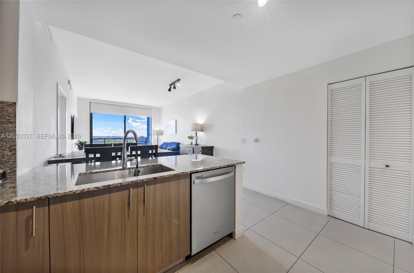 5350 NW 84th Ave # 903, Doral FL 33166 — 19