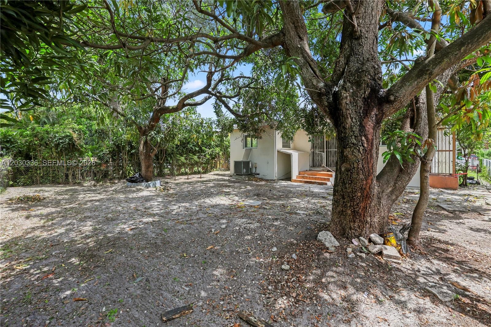 579 NW 119th St, Miami FL 33168 — 22
