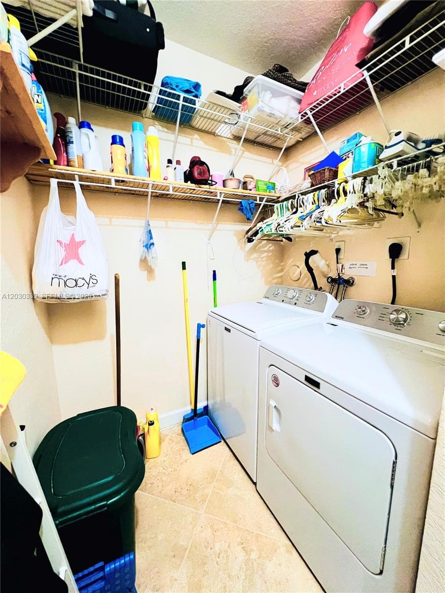 2499 SE 14th St, Homestead FL 33035 — 22