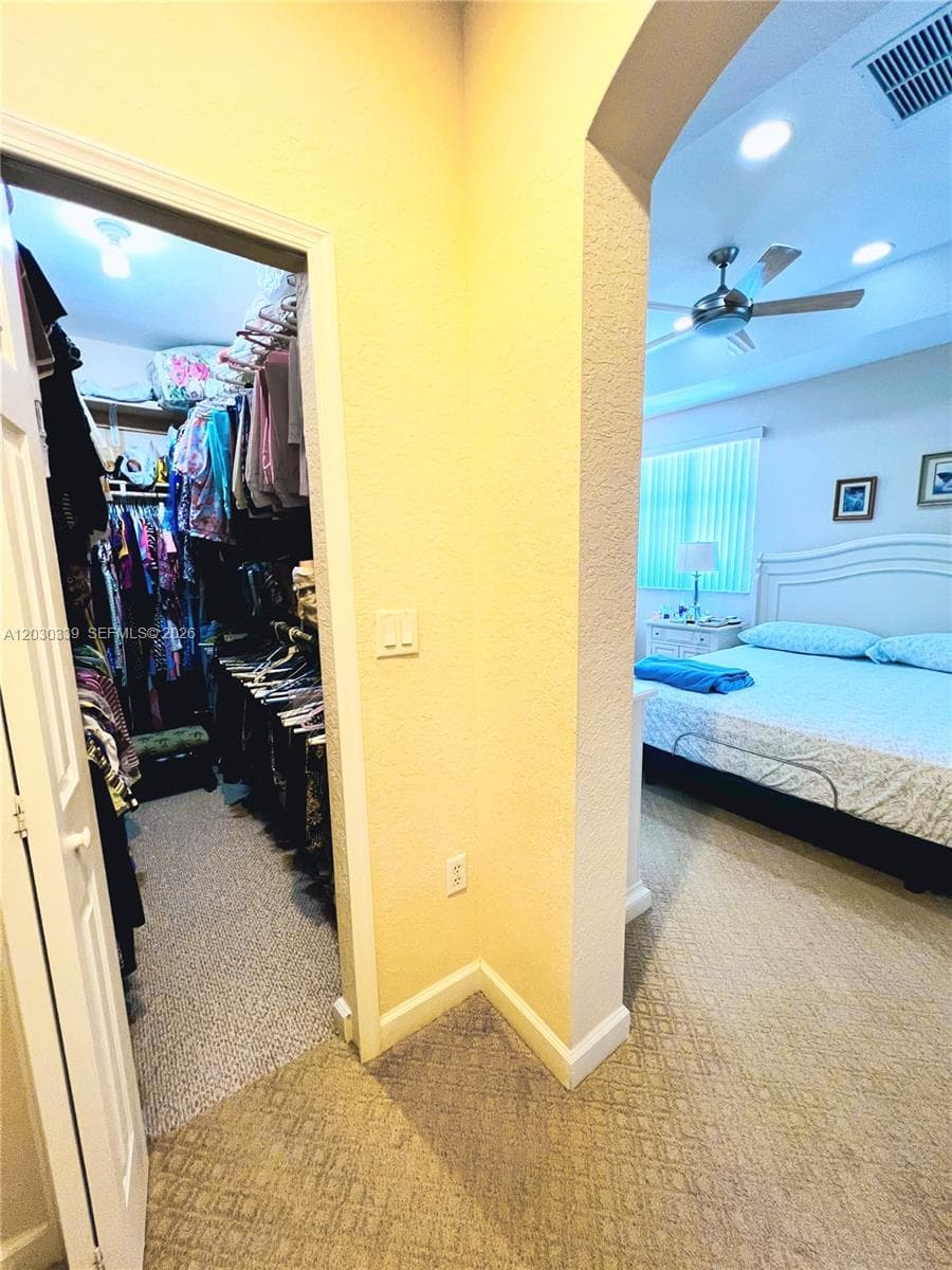 2499 SE 14th St, Homestead FL 33035 — 24