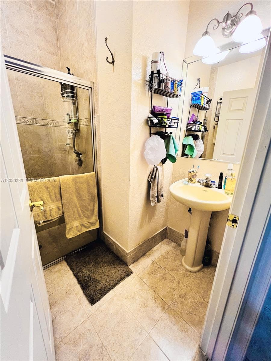 2499 SE 14th St, Homestead FL 33035 — 14