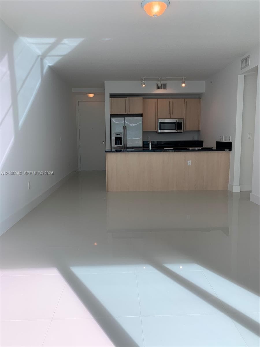 1111 SW 1st Ave, Miami FL 33130 — 3