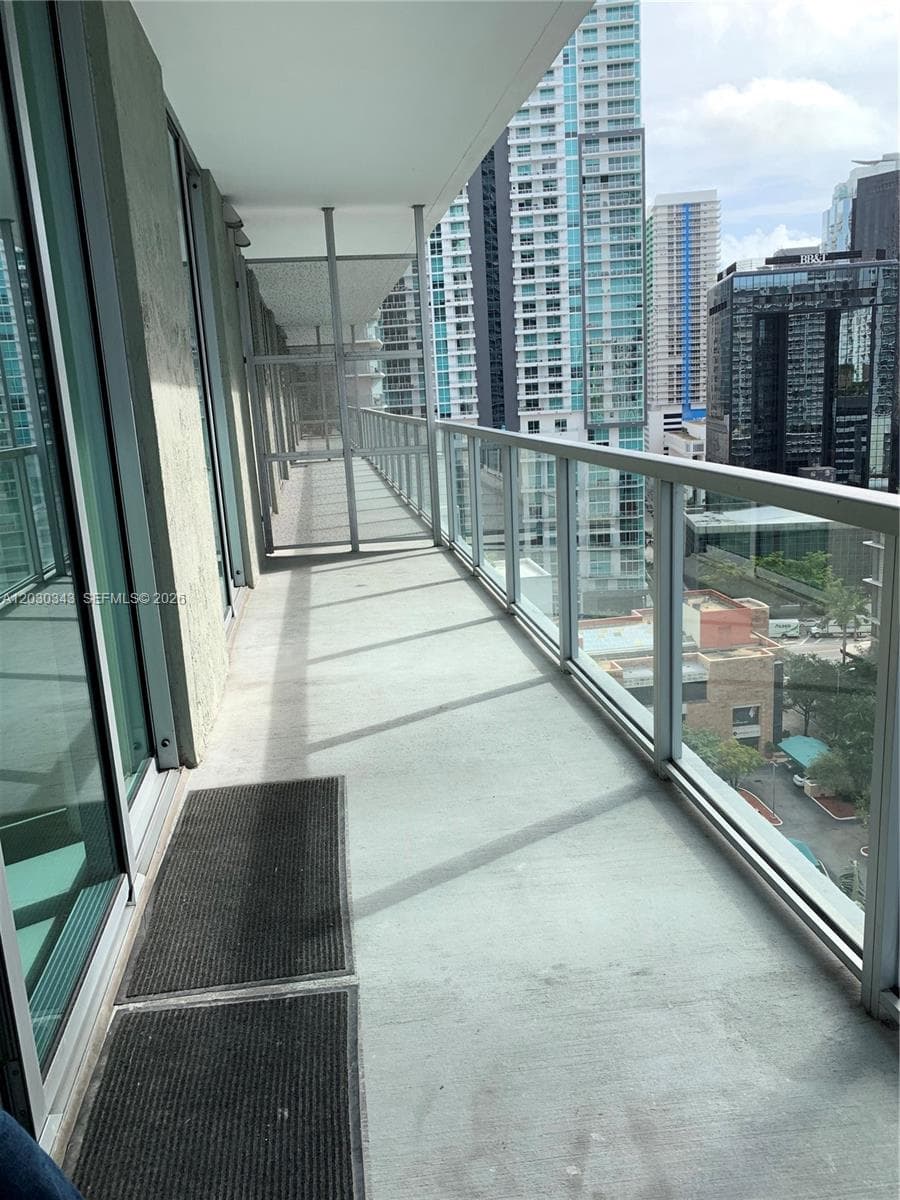 1111 SW 1st Ave, Miami FL 33130 — 14