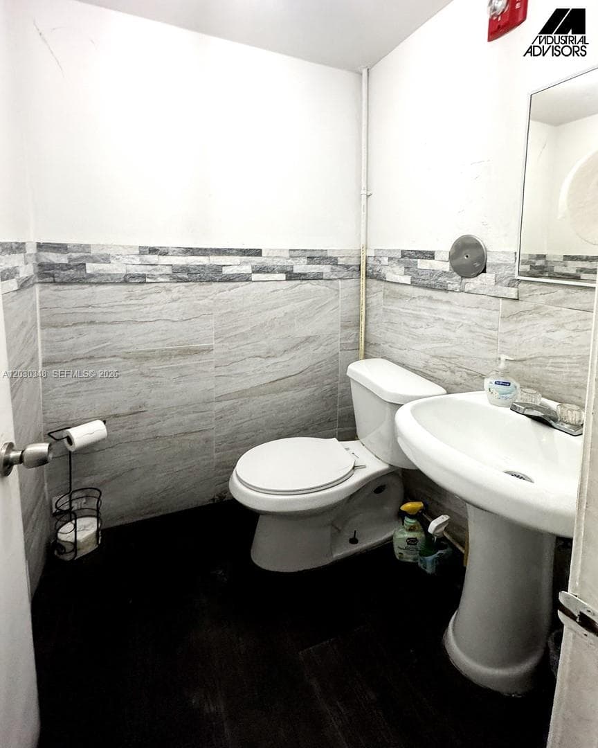 7435 W 20th Ave, Hialeah FL 33014 — 17