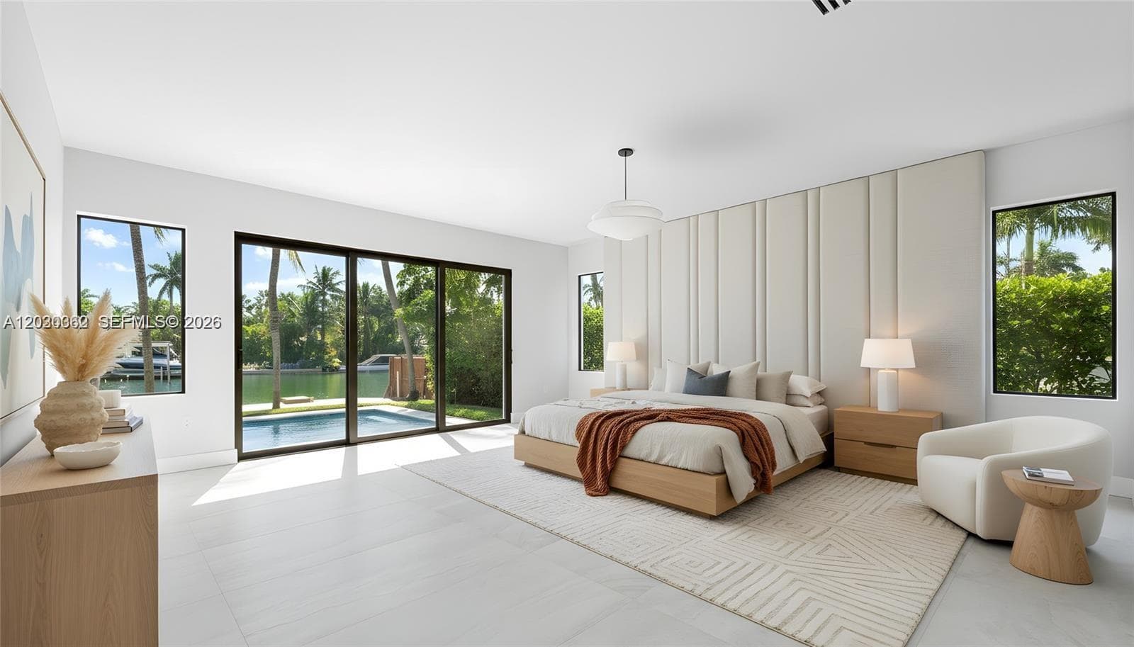 550 S Shore Dr, Miami Beach FL 33141 — 6