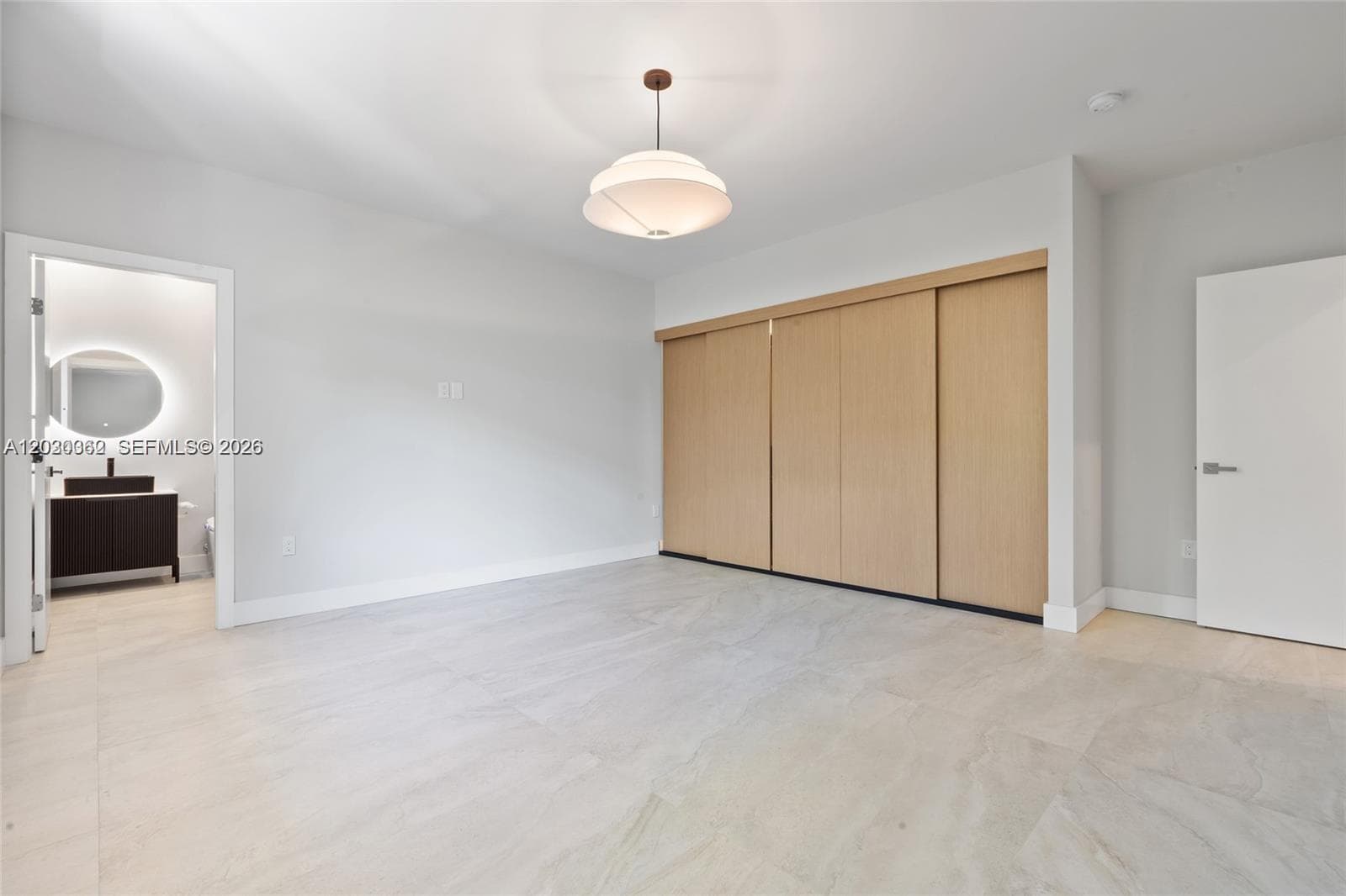 550 S Shore Dr, Miami Beach FL 33141 — 33