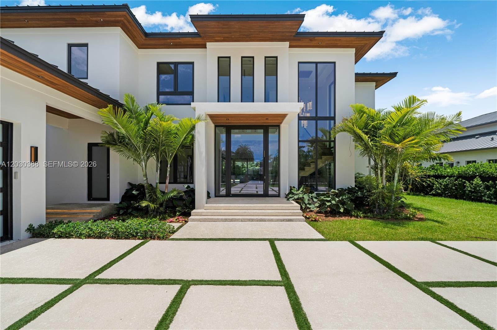 6641 SW 85th St, Miami FL 33143 — 2