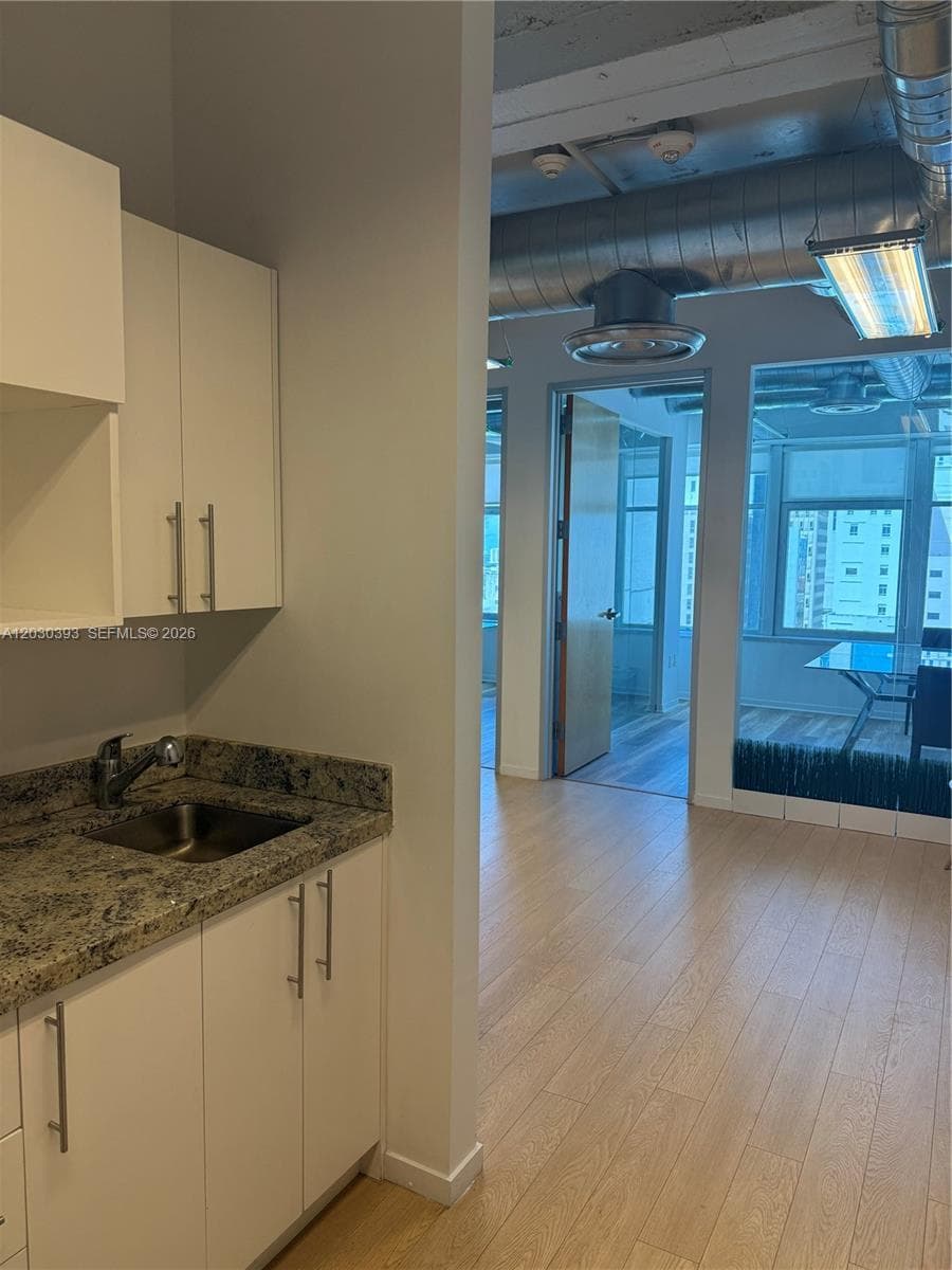 14 NE 1st Ave # 1210, Miami FL 33132 — 10