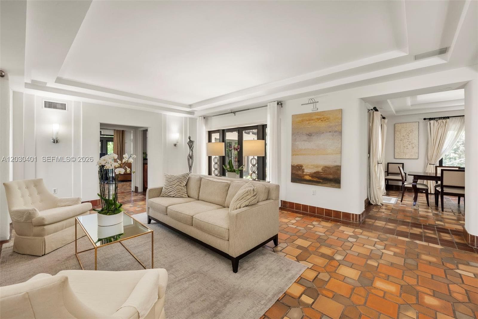 5860 Pine Tree Dr, Miami Beach FL 33140 — 38