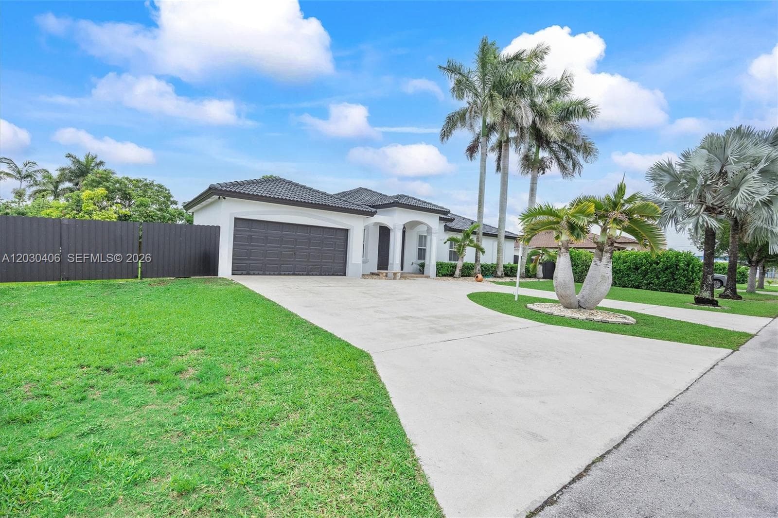 28105 SW 166th Ct, Homestead FL 33033 — 40