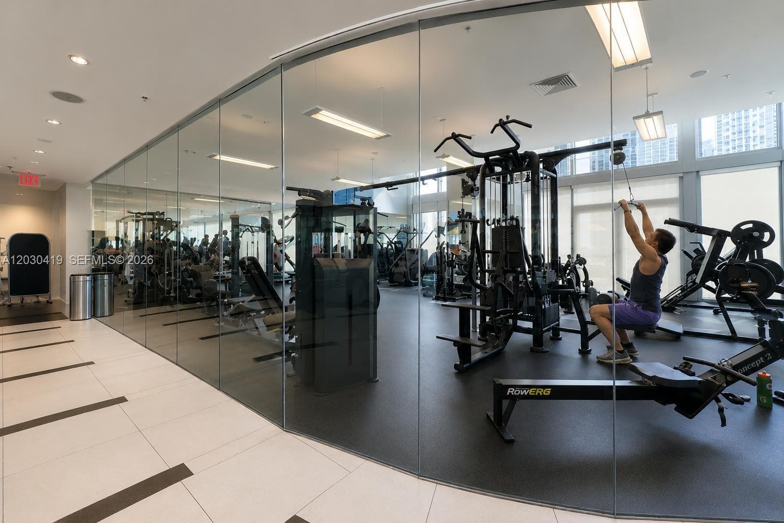 92 SW 3rd St # 1508, Miami FL 33130 — 39