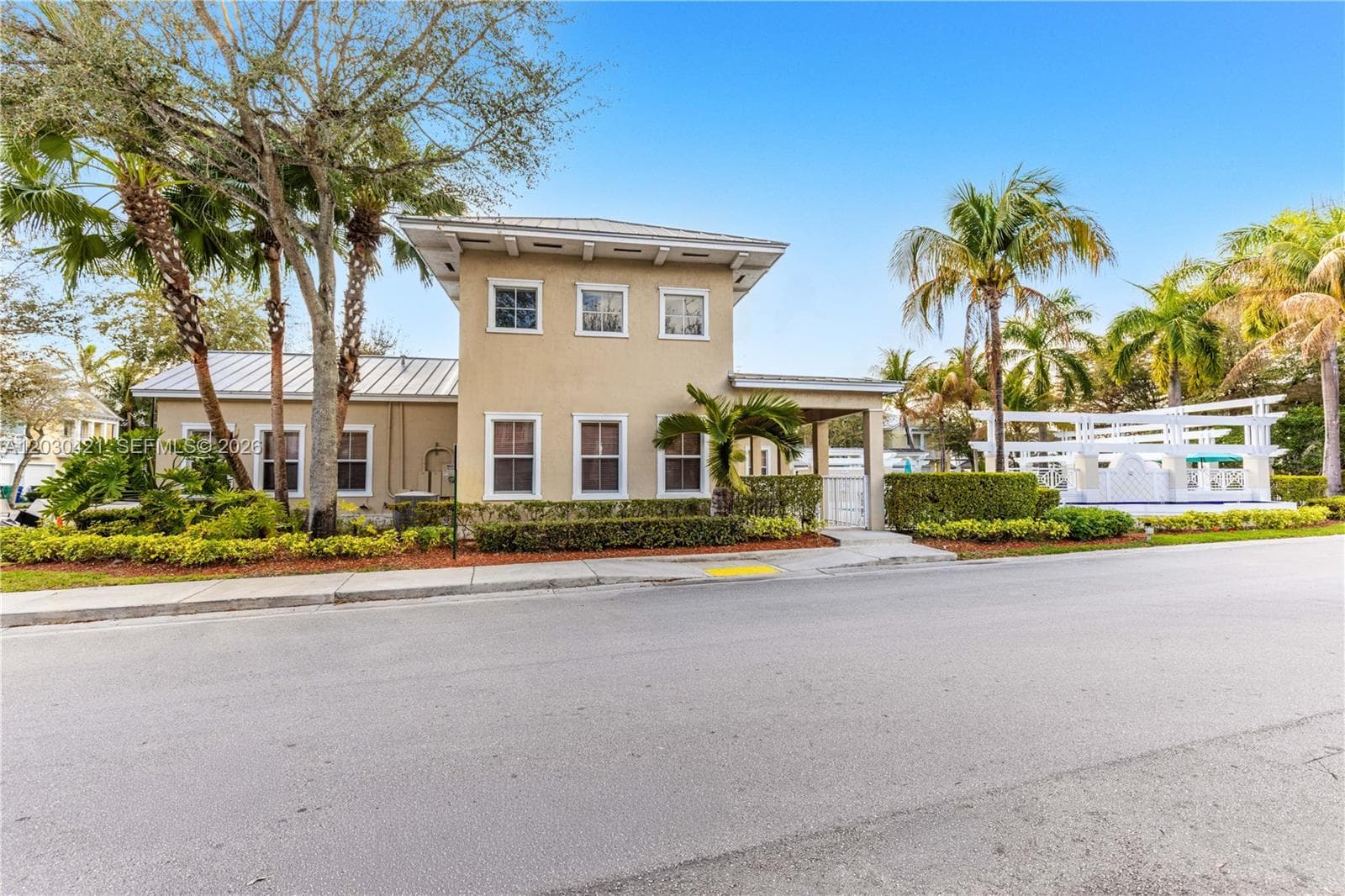 7475 NW 116th Ave, Doral FL 33178 — 35