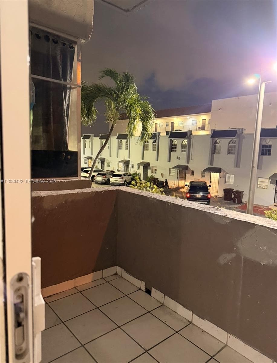 1035 W 77th St # 211, Hialeah FL 33014 — 7