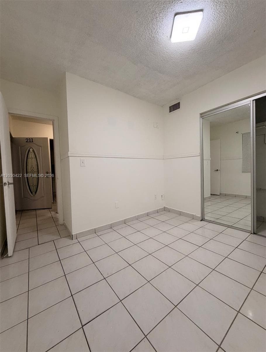 1035 W 77th St # 211, Hialeah FL 33014 — 10