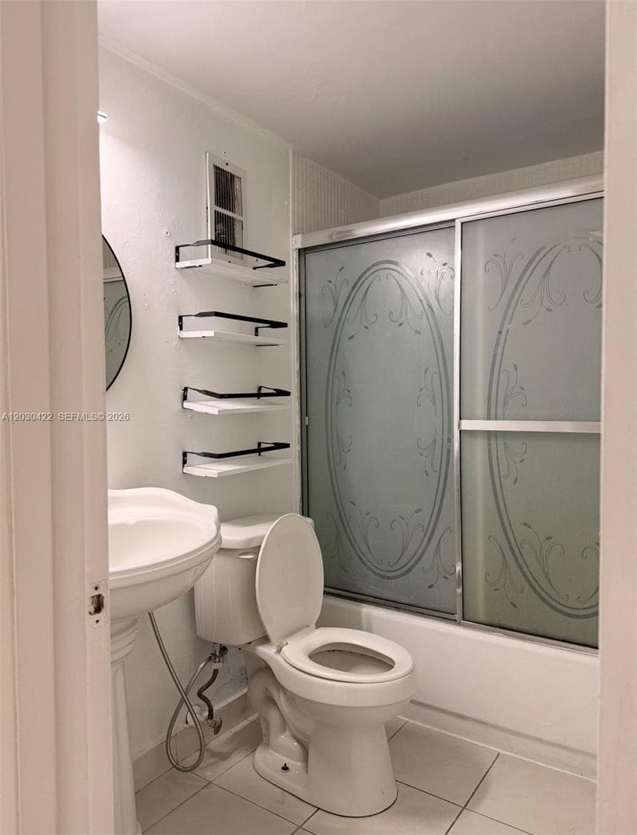 1035 W 77th St # 211, Hialeah FL 33014 — 11