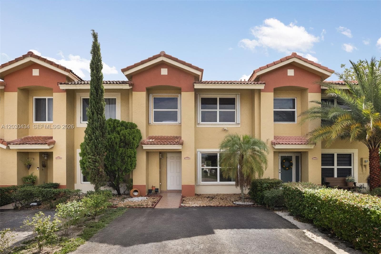 18863 NW 52nd Ct, Miami Gardens FL 33055 — 2