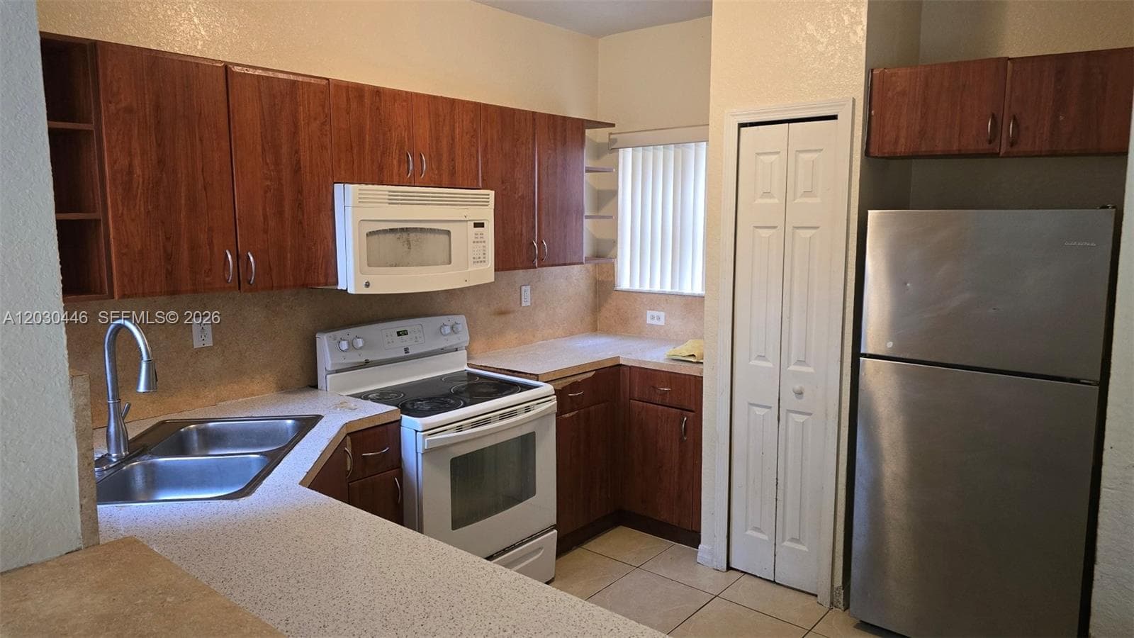 671 SW 10th St, Florida City FL 33034 — 2