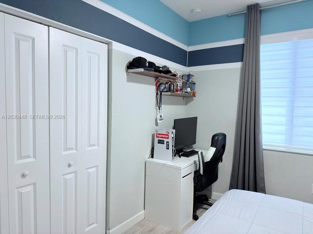20784 NE 5th Ct # 20784, Miami FL 33179 — 25
