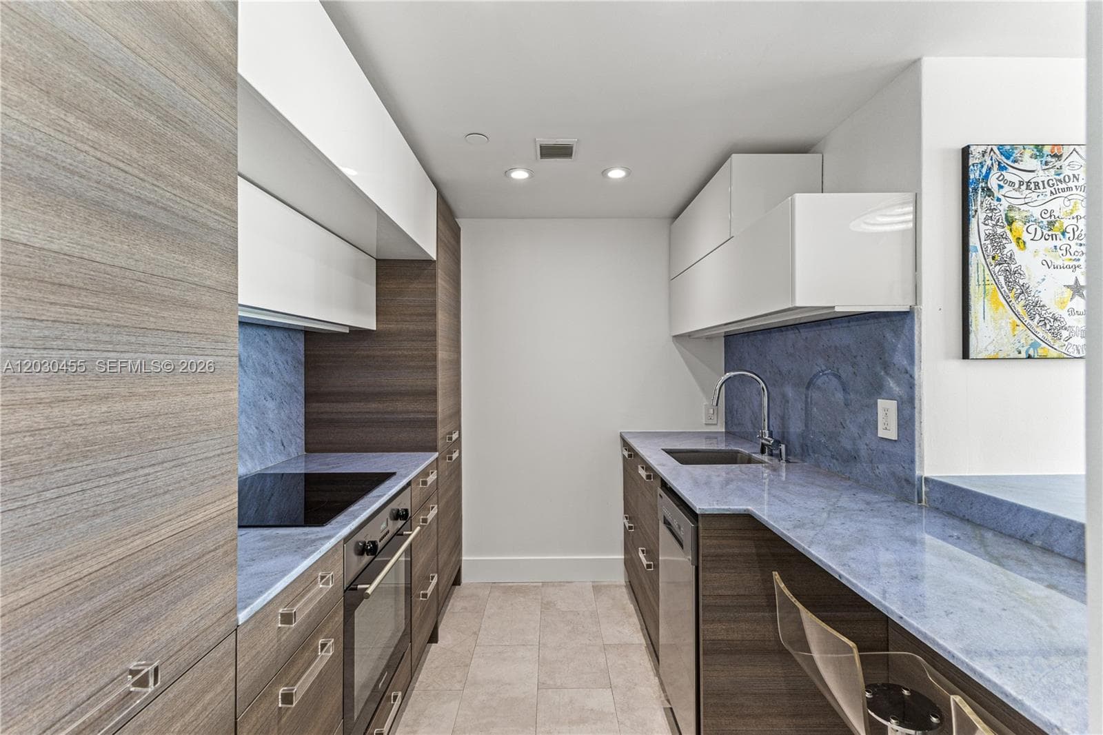 1000 West Ave # 1518, Miami Beach FL 33139 — 16