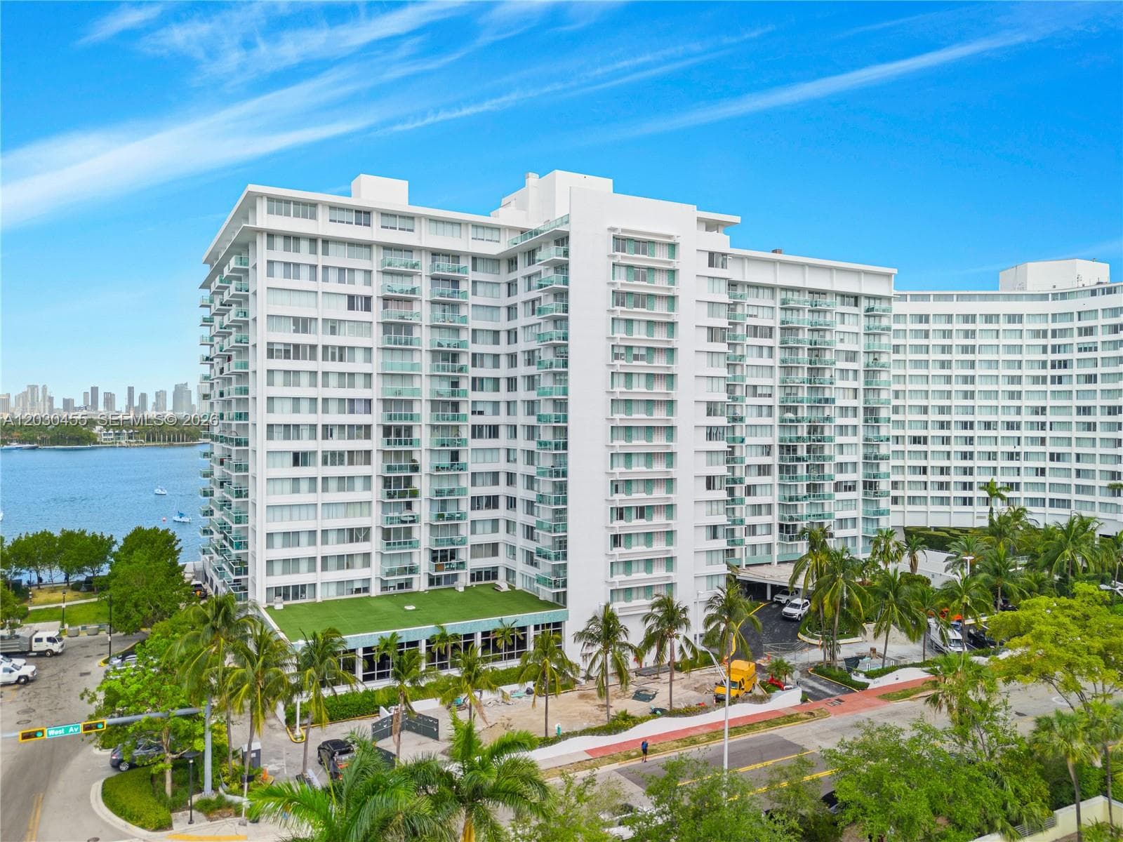 1000 West Ave # 1518, Miami Beach FL 33139 — 22
