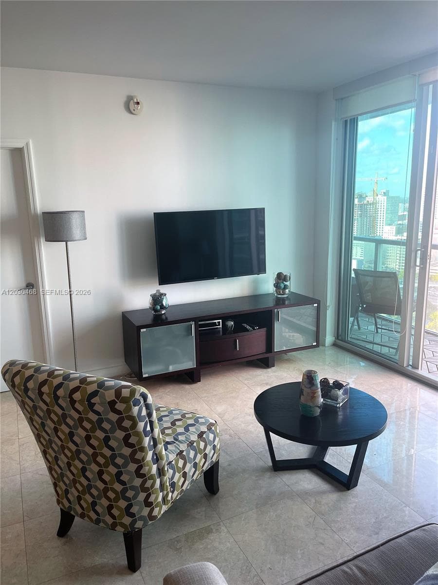 500 Brickell Ave # 3105, Miami FL 33131 — 13
