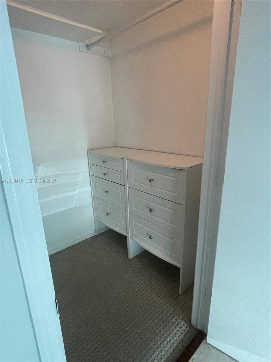 500 Brickell Ave # 3105, Miami FL 33131 — 20
