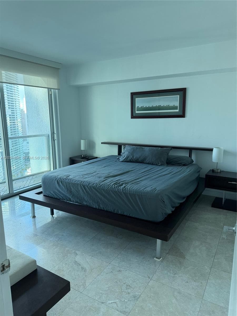 500 Brickell Ave # 3105, Miami FL 33131 — 15