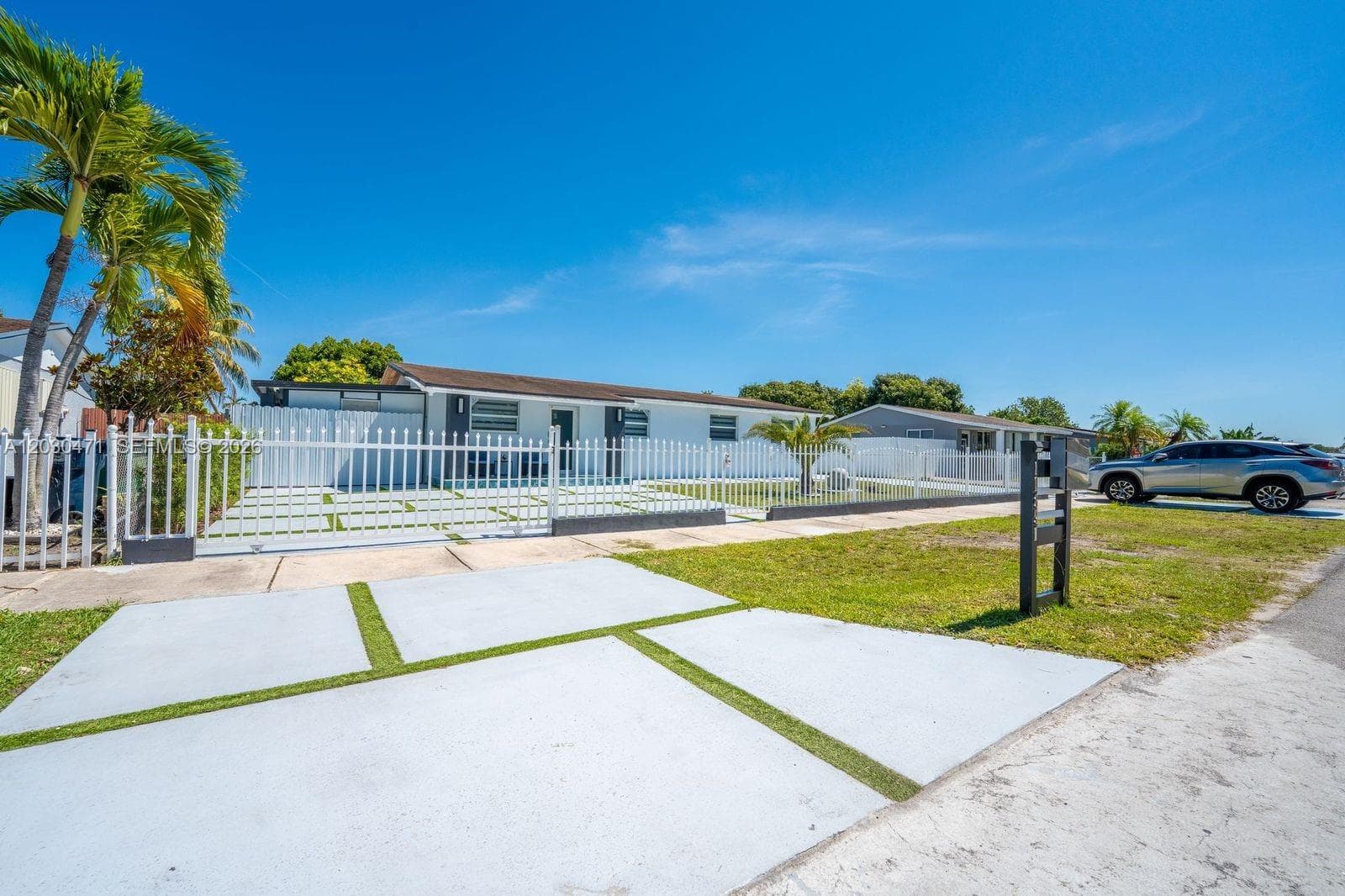 11851 SW 181st St, Miami FL 33177 — 1