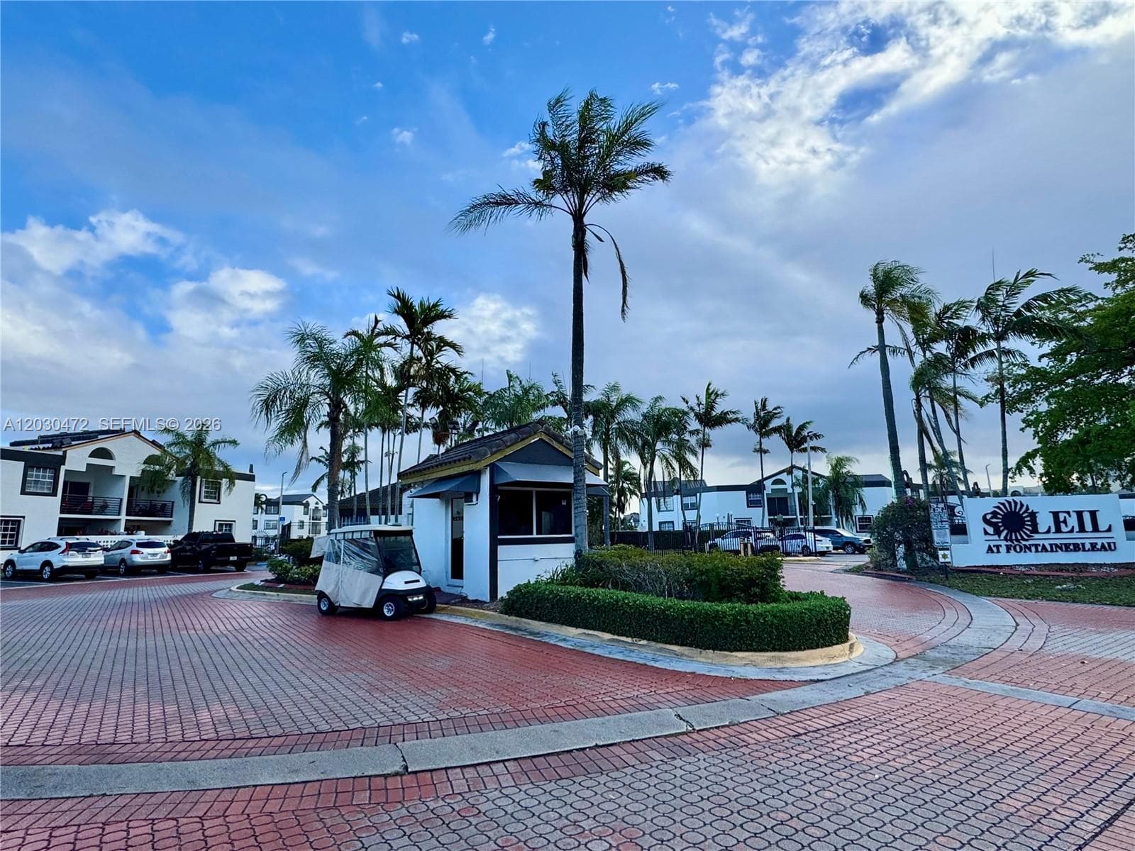 9711 Fontainebleau Blvd # D203, Miami FL 33172 — 42