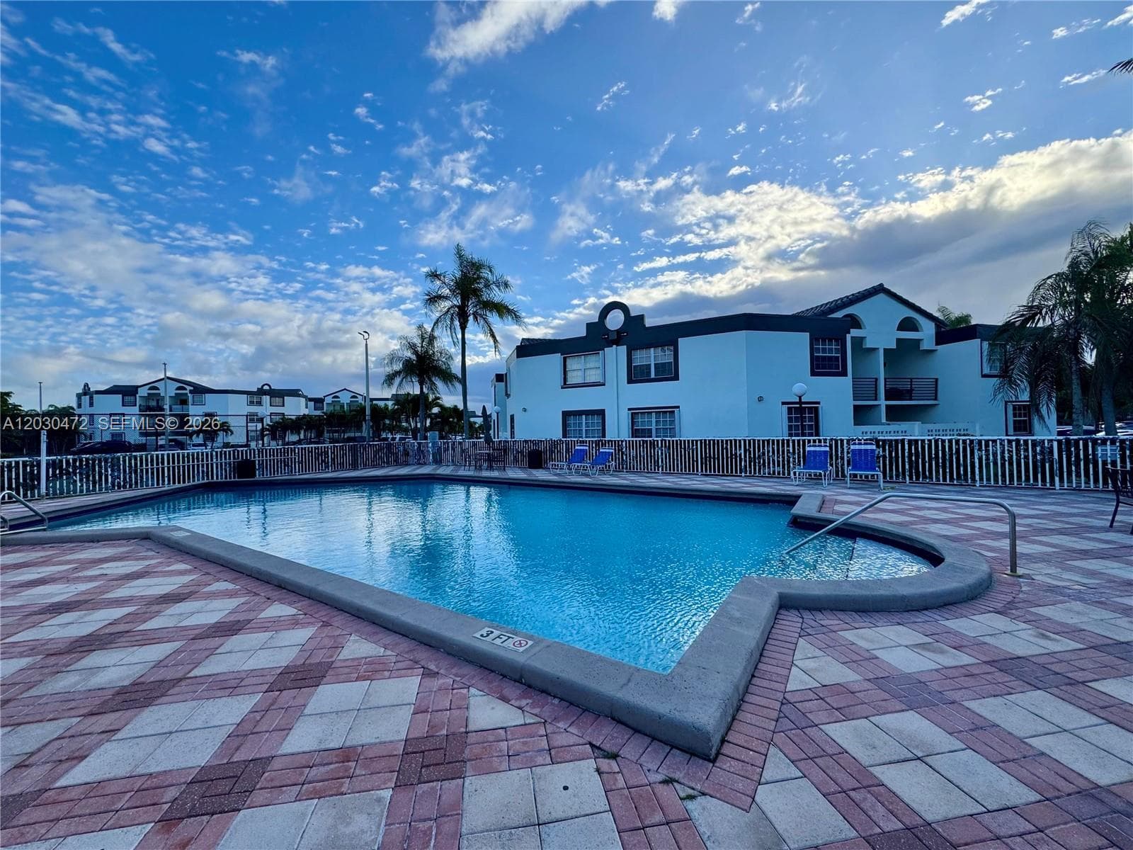 9711 Fontainebleau Blvd # D203, Miami FL 33172 — 30