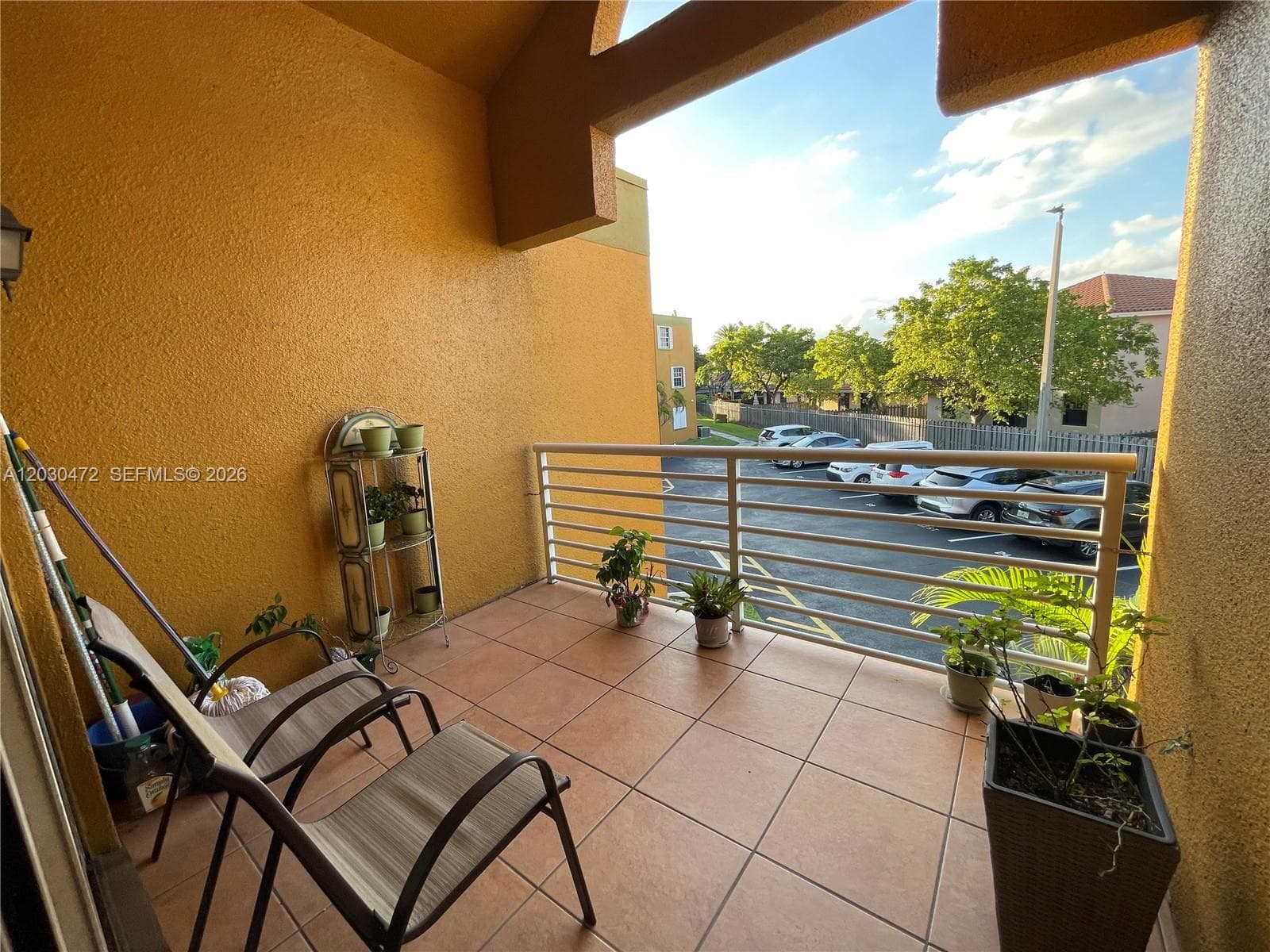 9711 Fontainebleau Blvd # D203, Miami FL 33172 — 14