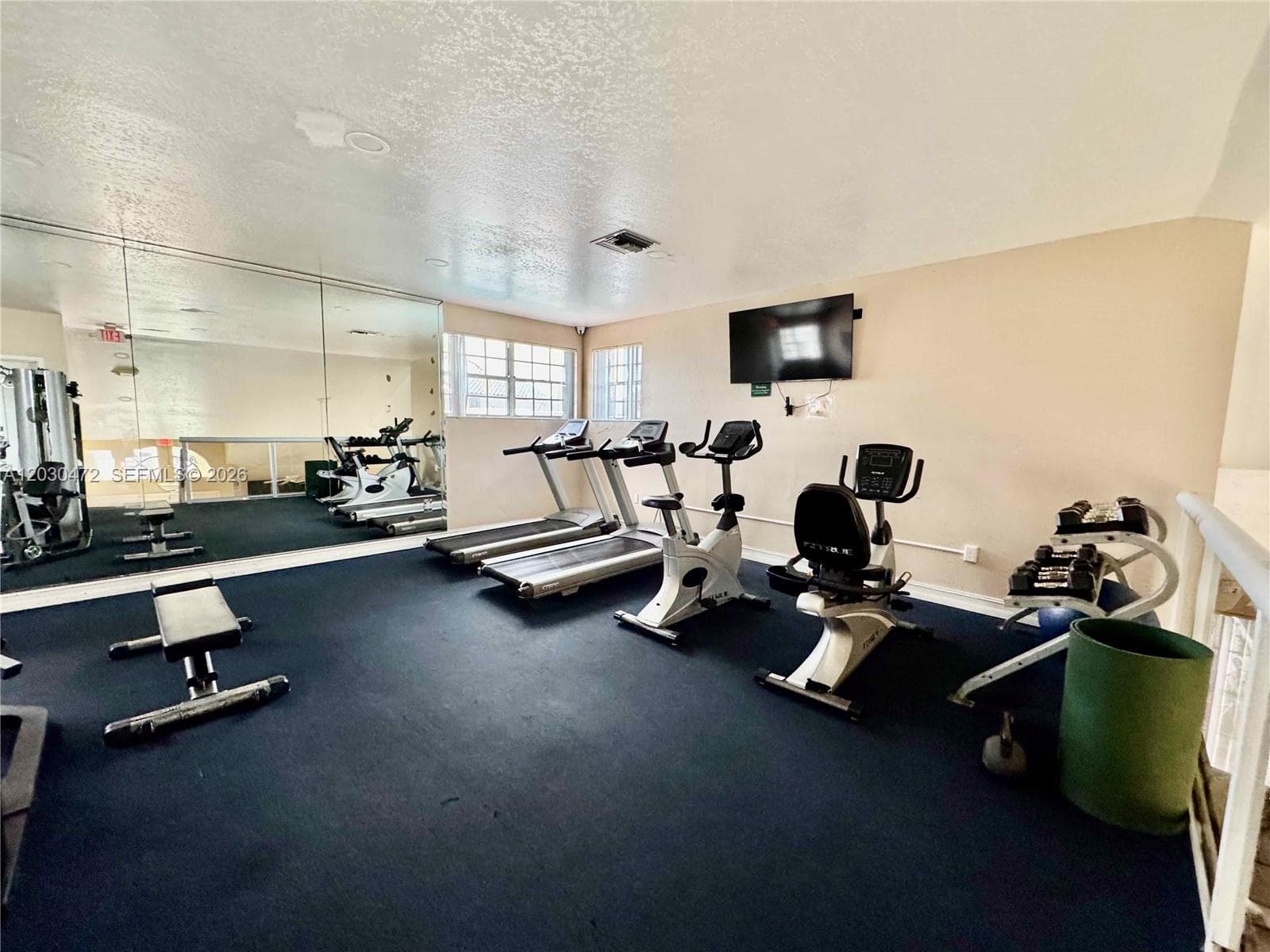 9711 Fontainebleau Blvd # D203, Miami FL 33172 — 39
