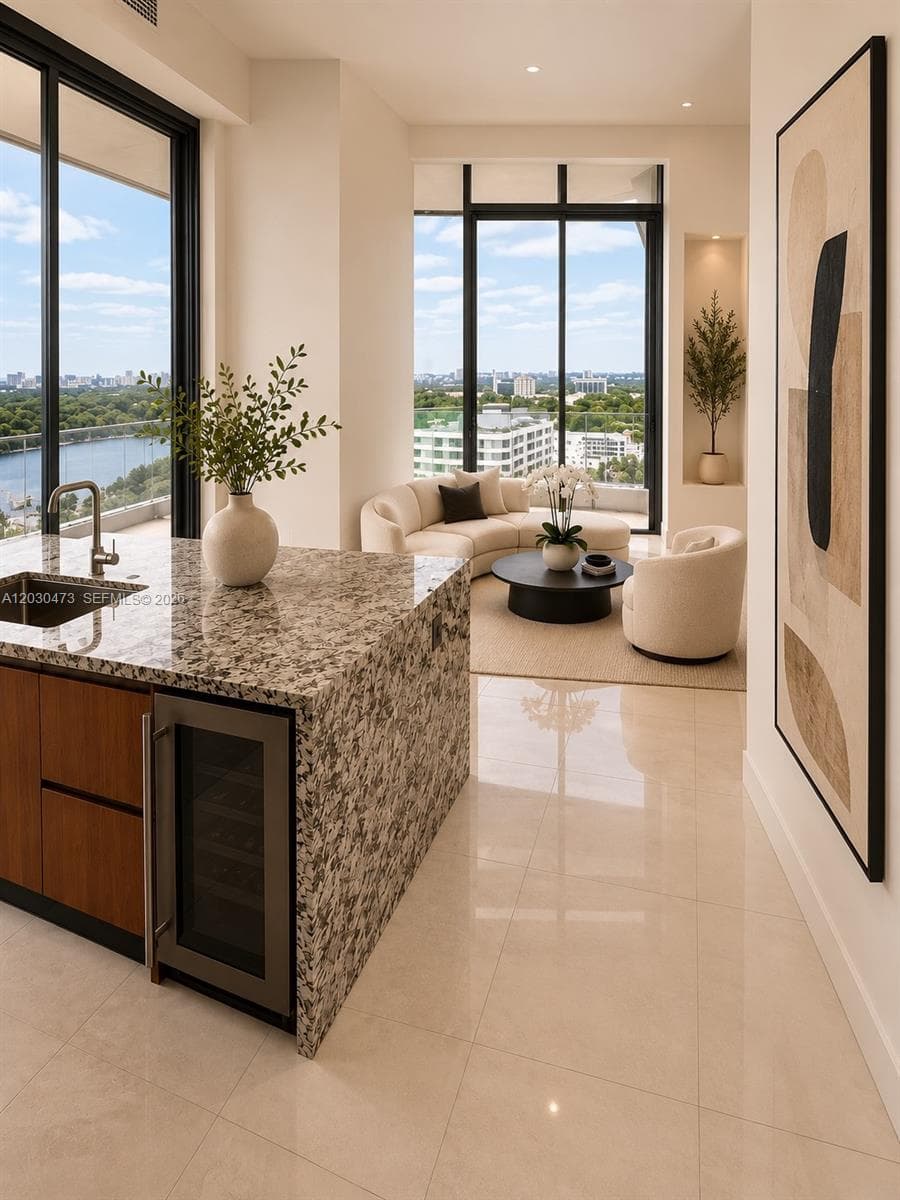 175 SE 25th rd # 1503, Miami FL 33129 — 3
