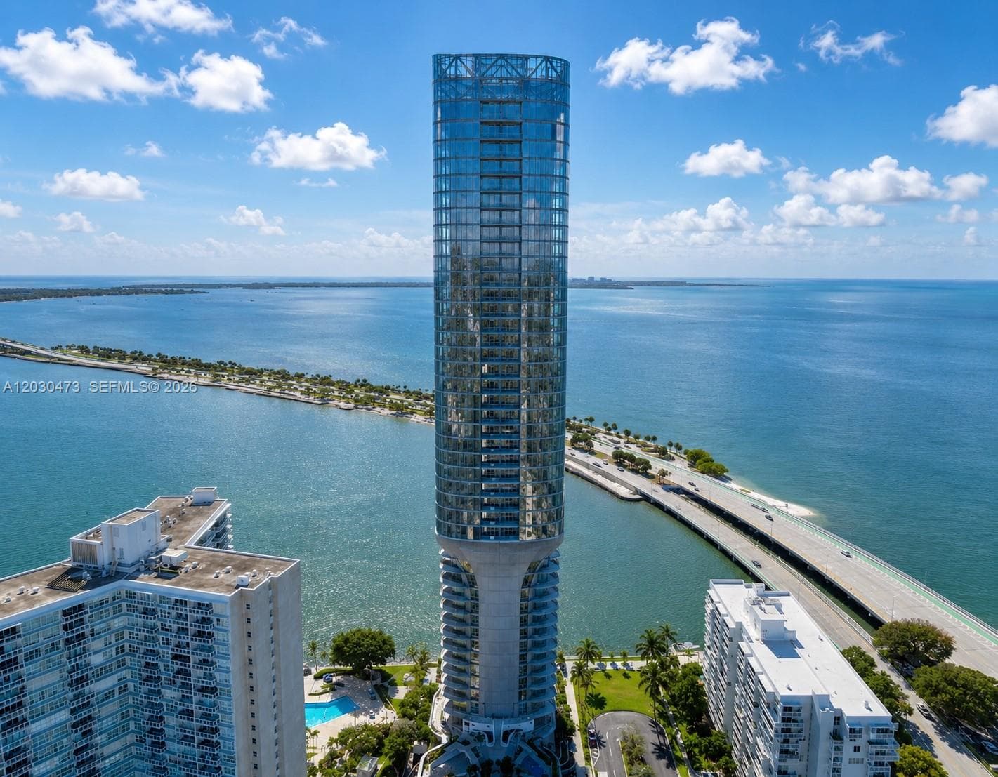 175 SE 25th rd # 1503, Miami FL 33129 — 9