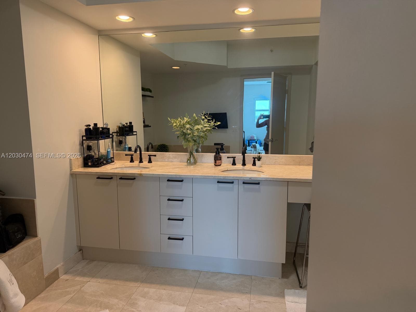 14951 Royal Oaks Ln # 2001, Miami FL 33181 — 26