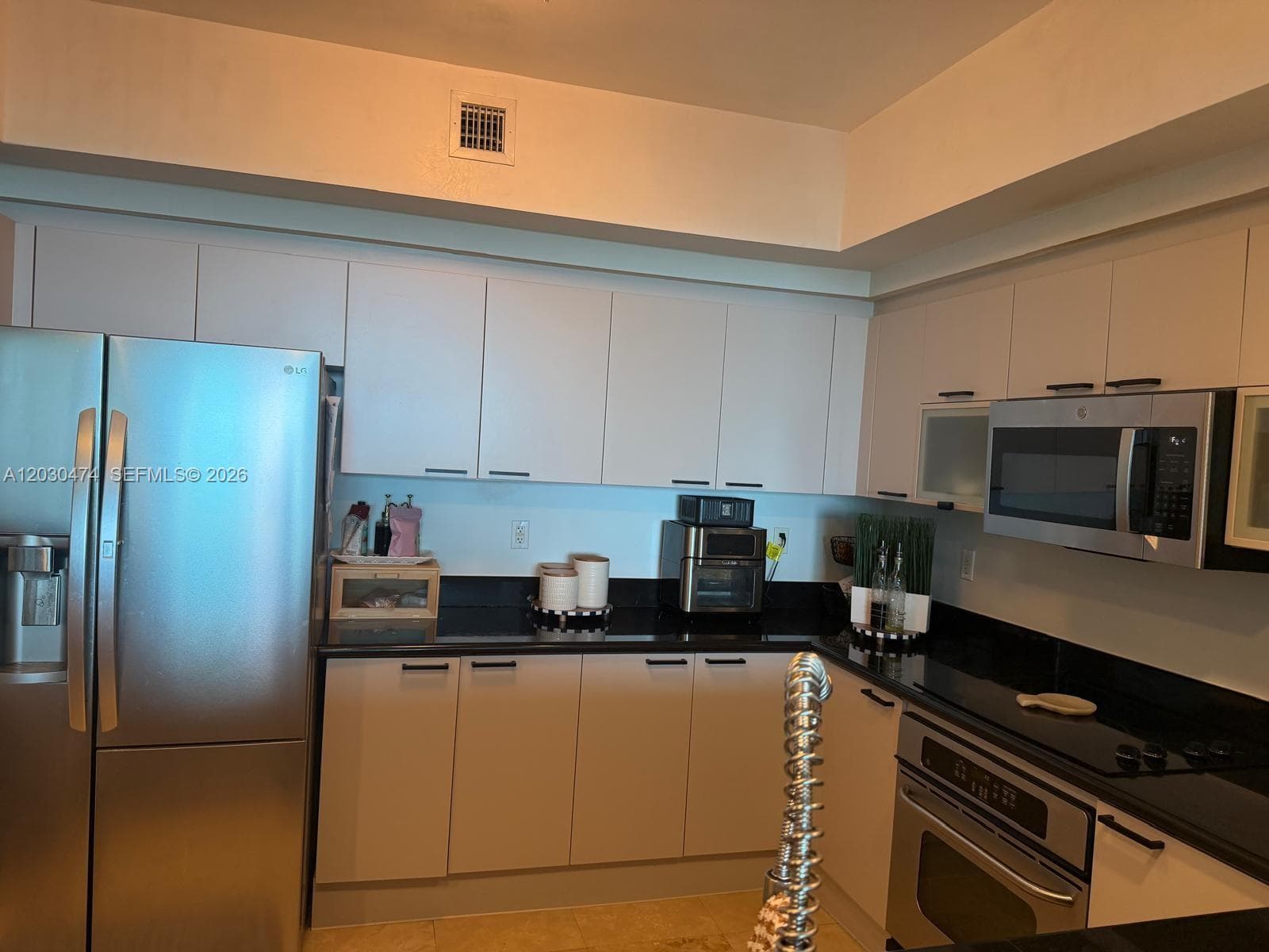 14951 Royal Oaks Ln # 2001, Miami FL 33181 — 20