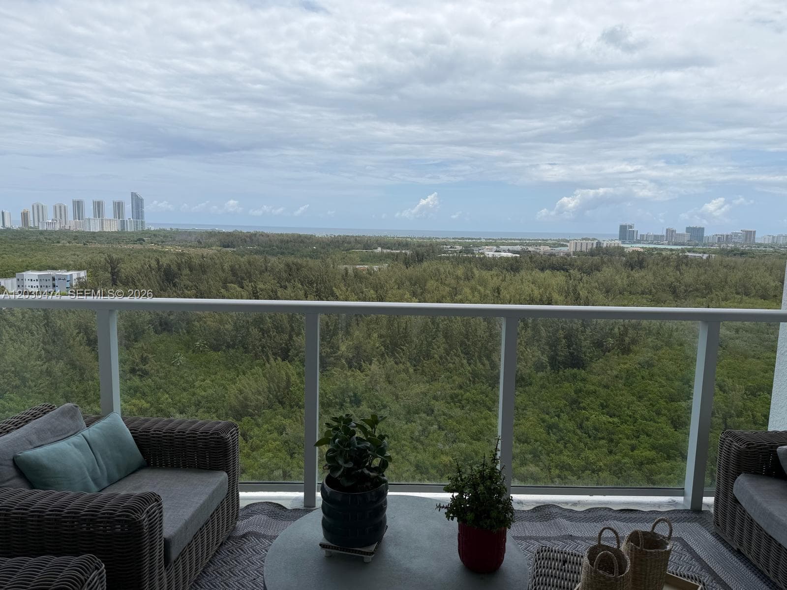 14951 Royal Oaks Ln # 2001, Miami FL 33181 — 14
