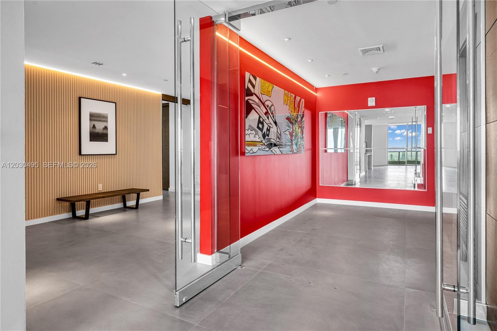 900 Biscayne Blvd, Miami FL 33132 — 6