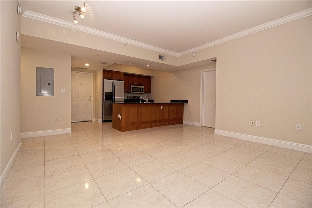 4100 Salzedo Street # 512, Coral Gables FL 33146 — 3