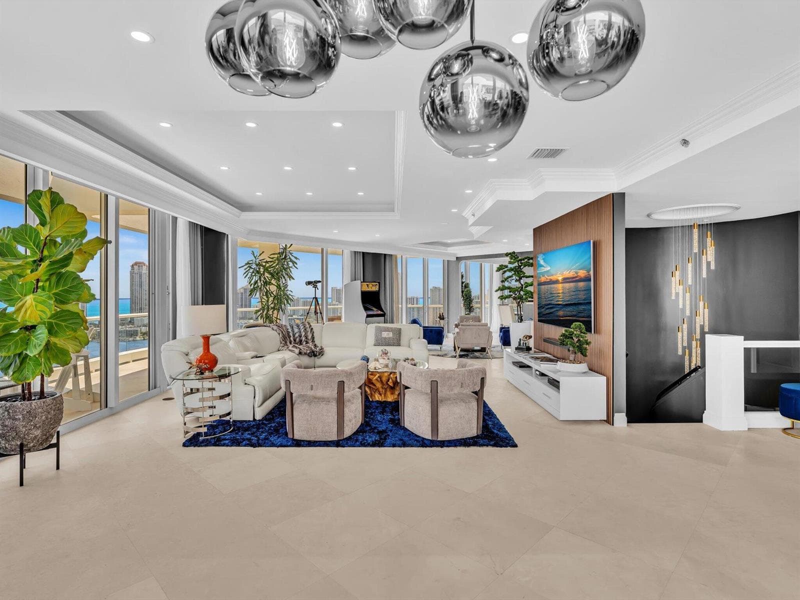7000 Island Boulevard # 06, Aventura FL 33160 — 7
