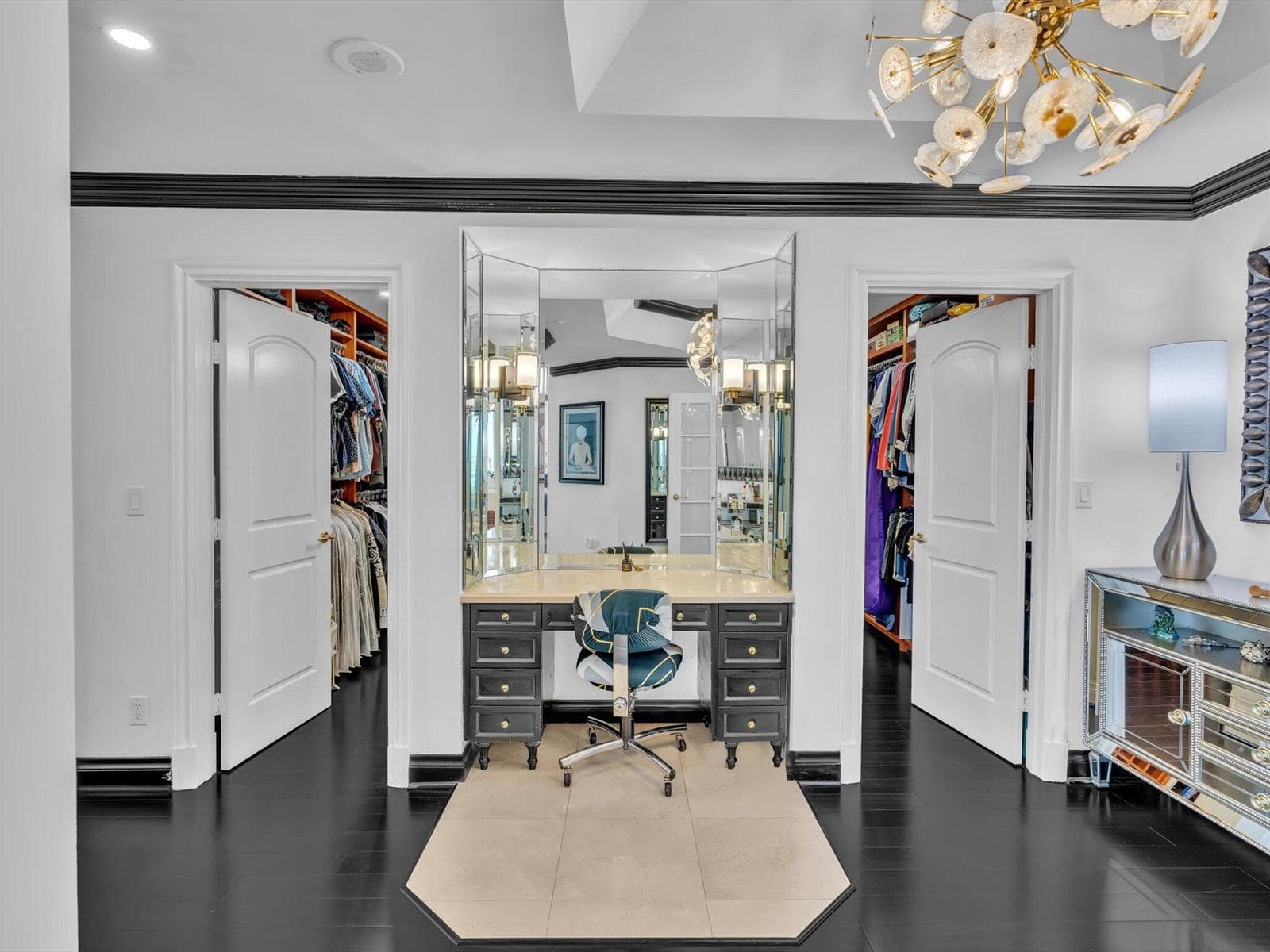 7000 Island Boulevard # 06, Aventura FL 33160 — 34