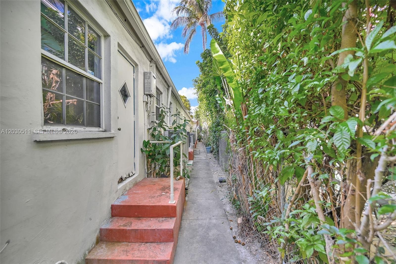 1605 Michigan Ave # 929, Miami Beach FL 33139 — 24