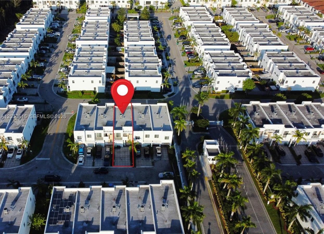 7221 NW 103rd Path, Doral FL 33178 — 46